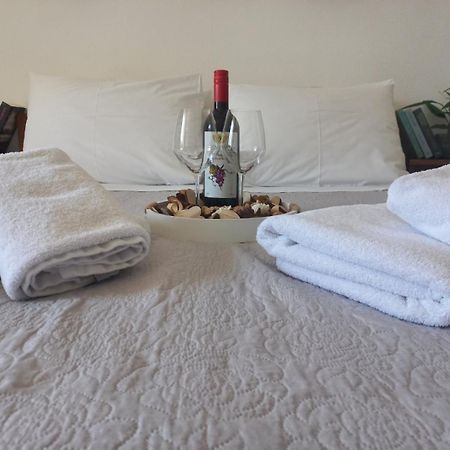 Happy Days Apartment อาเยียกาลินี ภายนอก รูปภาพ