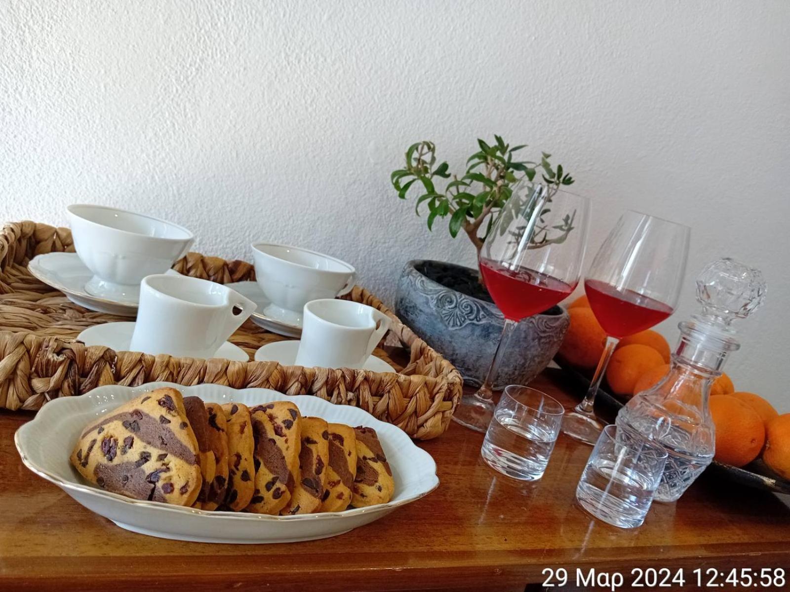 Happy Days Apartment อาเยียกาลินี ภายนอก รูปภาพ