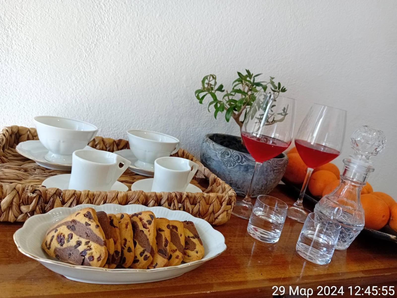 Happy Days Apartment อาเยียกาลินี ภายนอก รูปภาพ